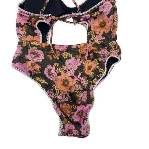 Victorias Secret Women SZ L Boho Floral Cutout Monokini Swimsuit Ruffled Straps - Picture 11 of 15